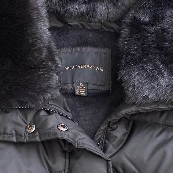 WEATHERPROOF Women's Modern Shaped Puffer Coat, Faux Fur, Black, Size 1X - Picture 2 of 10